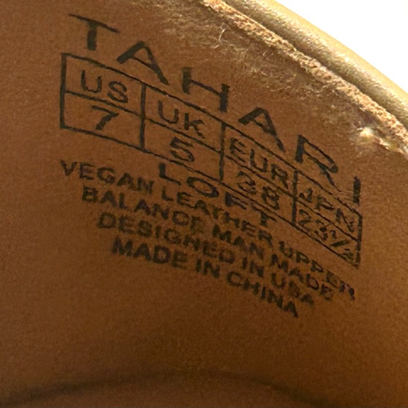 Tahari Tan Black Vegan Leather MaryJane ankle strap ballet women’s size 7 (NEW) - Picture 4 of 12